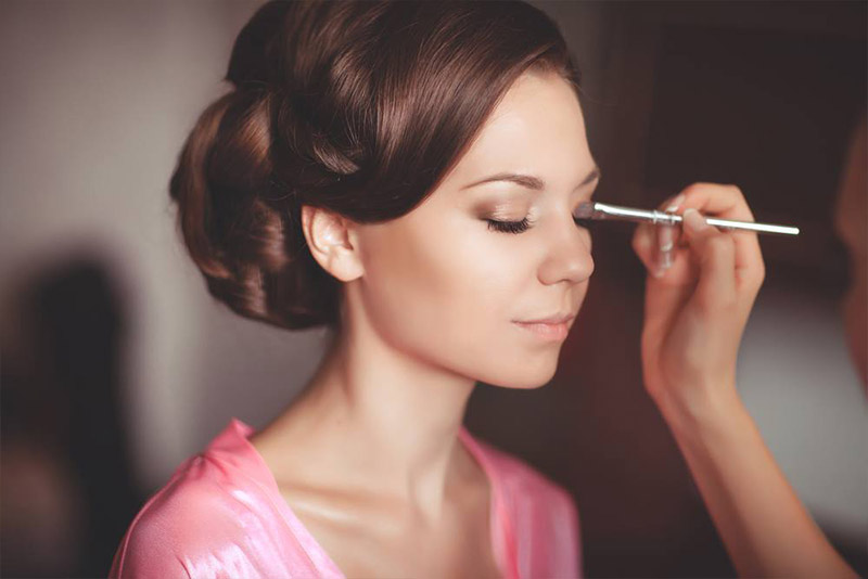 makeup Makeup Artis at work